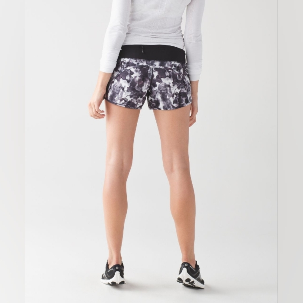 Lululemon Run Times Short Mini Obscurred Black Dusty Mauve / Black, Size 6